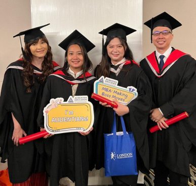 group photo Msia graudation 2 Audentes Education MBA Malaysia Postgraduate Specialist